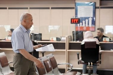  افتتاح پروژه ۲۸۸ واحدی سپاه خوزستان با مشارکت بانک مسکن / قدردانی جانشین فرمانده کل سپاه از عملکرد بانک مسکن