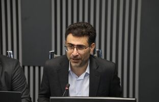 پروفسور زراعت‌کیش: صنعت بیمه باید از جبران خسارت به سمت خلق ارزش اقتصادی حرکت کند