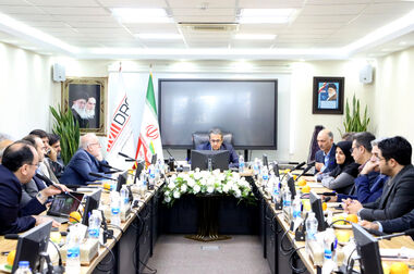 برگزاری نشست تخصصی “گوهرسنگ‌ها از معدن تا بازار” در سمپوزیوم بین‌المللی فرآوری مواد معدنی